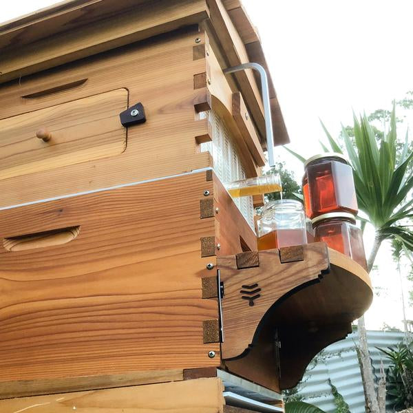 Flow Harvesting Shelf Brackets